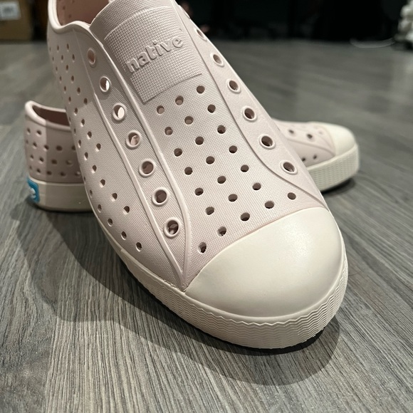 Native shoes, Jefferson style - Picture 3 of 5